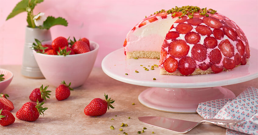 Jorgubbstårta: sommarens höjdpunkt