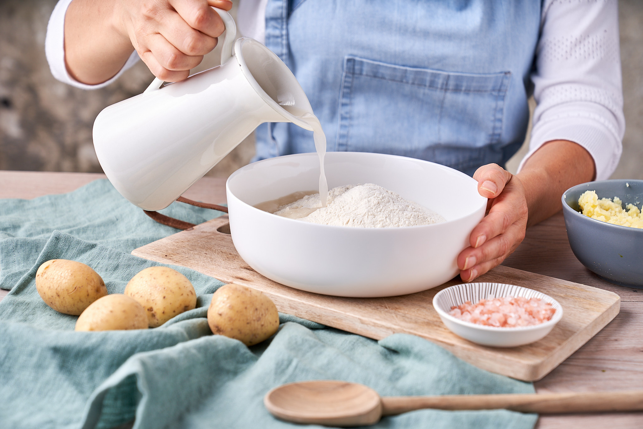 Baka ett saftigt potatisbröd: med överbliven kokt potatis