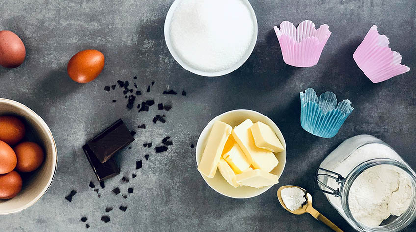 Kladdmuffins med chokladsmak – ett recept för ren och skär chokladnjutning