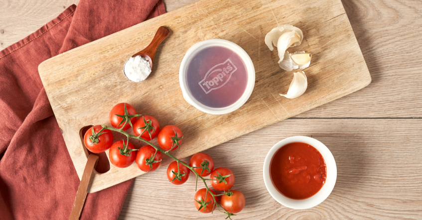 Hemmagjord-ketchup-tackt-med-Toppits-silikonoverdrag-Stretch-tops